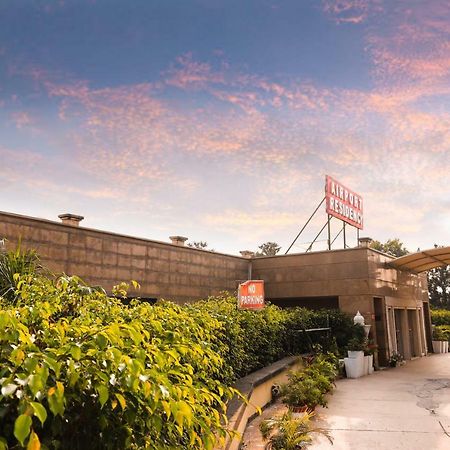 Hotel Airport Residency Neu-Delhi Exterior foto